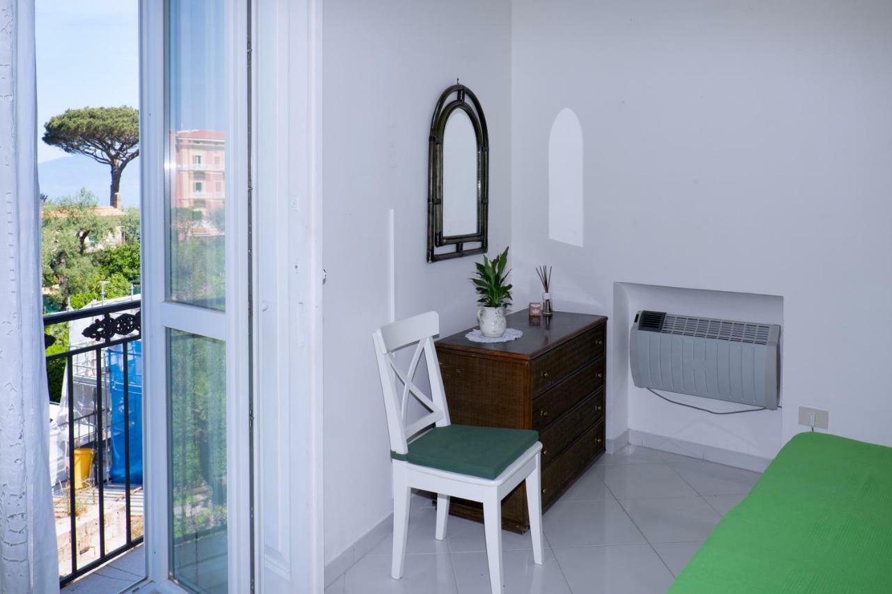 "White Mermaid" - Sorrento Downtown Sea View Apartment Esterno foto
