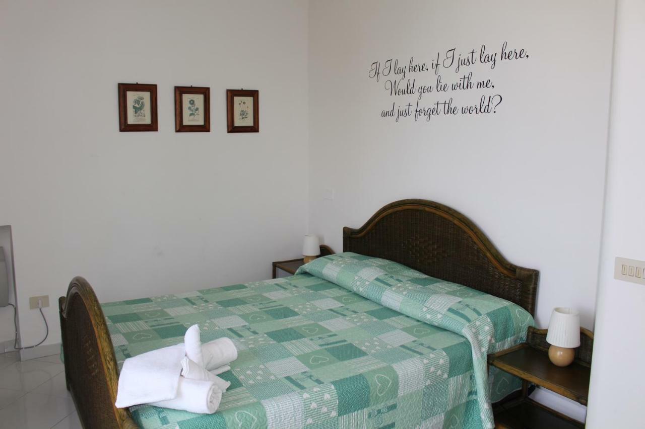 "White Mermaid" - Sorrento Downtown Sea View Apartment Esterno foto